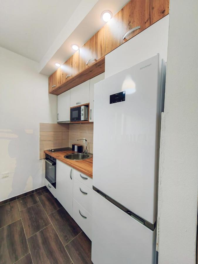 Mialex Apartments Dobra Voda Dış mekan fotoğraf