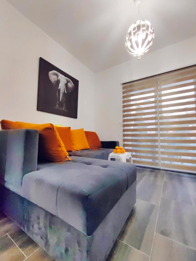 Mialex Apartments Dobra Voda Dış mekan fotoğraf